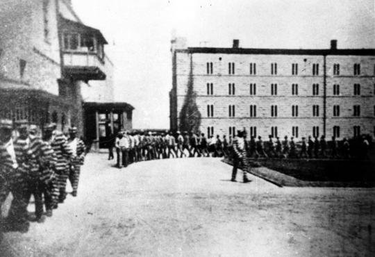 4371-msp-inmates-marching-on-grounds-1900-1905_472