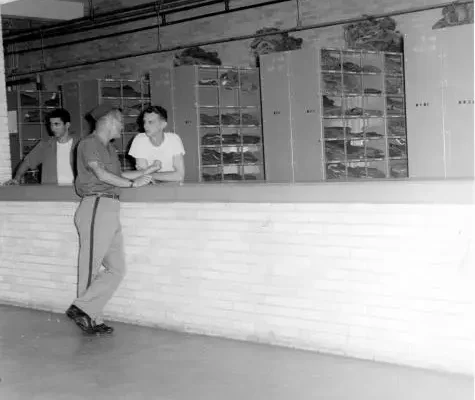 4488-msp-central-clothing-and-bathing-1950s-or-1960s_487