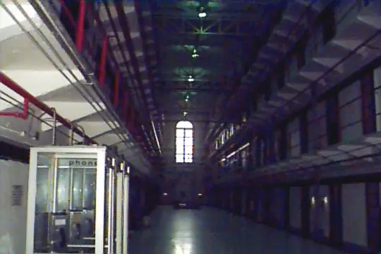 housing-unit-4-interior-1_503